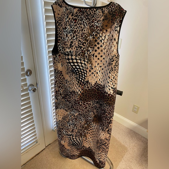 NWT Chico’s Animal Print Sleeveless MIDI Dress - Picture 4 of 5
